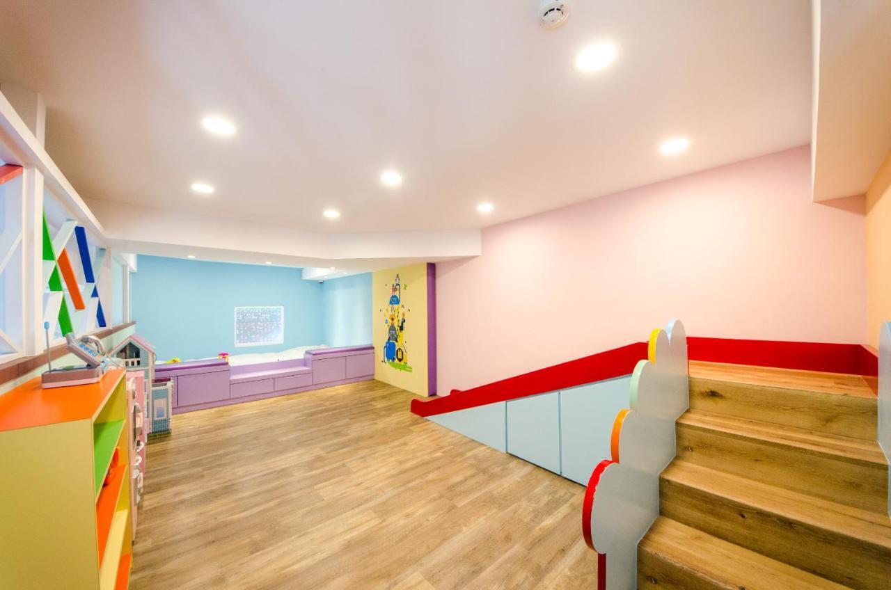 安尼赫時尚旅店 Anich Fashion Inn I 墾丁大街 I 親子遊戲區 I 停車位 Kültér fotó